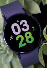 RESIGILATUL ZILEI #51: Samsung Galaxy Watch5 (44mm, BT) – smartwatch cu ecran Super AMOLED, senzor BioActive și 40h autonomie, acum cu reducere 50%