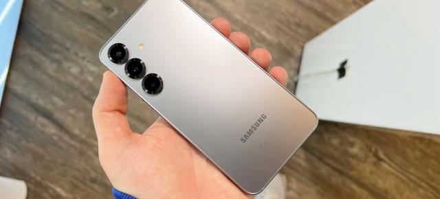 Galaxy S26 aduce un senzor principal nou; Samsung schimbă tactica pe foto, dar cu pași mărunți