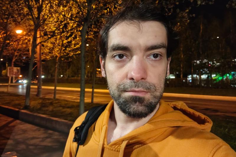 Nothing Phone (3a) Pro - Mostre selfie noapte: Nothing-Phone-3a-Pro-Mostre-selfie-noapte_001.jpg
