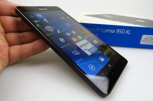 Microsoft Lumia 950 XL - Unboxing: Microsoft-Lumia-950-XL_003.JPG