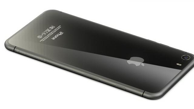 <b>Reapar zvonurile cu privire la introducerea unui iPhone 7s cu carcasă din sticlă; aparent, Foxconn lucrează deja la acest model</b>Acum ceva timp aflam prin intermediul analistului chinez Ming-Chi Kuo faptul că Apple ia în calcul dezvoltarea unui iPhone 7s cu carcasă din sticlă, exact pe conceptul iPhone 4/4s. Astăzi apar noi detalii ce ne dezvăluie că într-adevăr compania din 