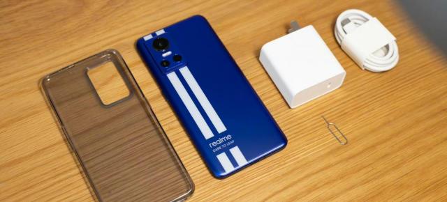 realme GT Neo3 primeşte un unboxing deja; Avem și un trailer 