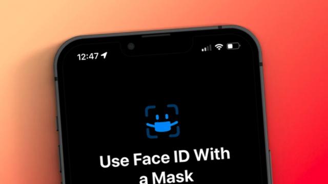 <b>iOS 15.4 este aici - update-ul care permite deblocarea Face ID chiar și atunci când porți o mască de protecție; Aduce și 100 noi emoji-uri</b>După o perioadă destul de mare de așteptare, iată că update-ul final la iOS 15.4 este aici și îl numim mult-așteptat pentru că aduce o funcționalitate foarte utilă. Ne referim la posibilitatea de autentificare via Face ID chiar și atunci când purtăm