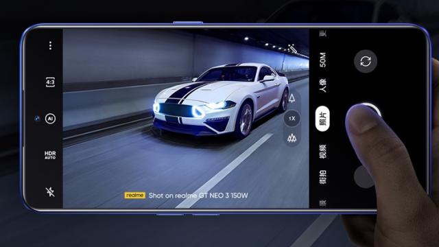 <b>realme GT Neo3 va avea un senzor foto Sony IMX766 cu o stabilizare duală de imagine</b>realme va ţine un eveniment de lansare pe 22 martie, iar în ultimele zile am primit o cantitate foarte mare de teasere pentru principalul invitat al zilei, realme GT Neo3. Alături de el vor sosi şi căştile Buds Air3. După ce am aflat detalii despre