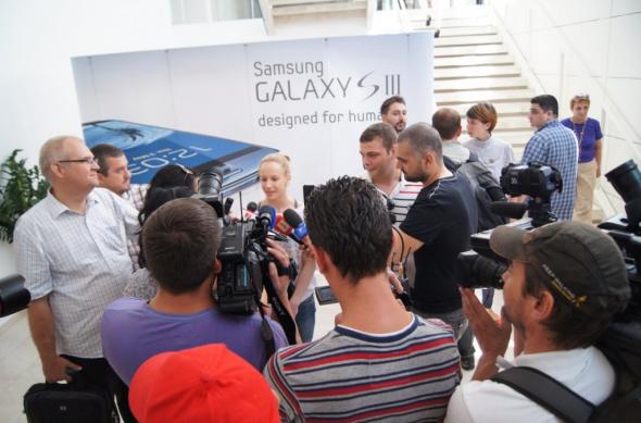 Samsung Galaxy S III - telefonul olimpicilor români de la Londra 2012: samsung_cosr_premierea_olimpicilor_jo_2012_21.jpg