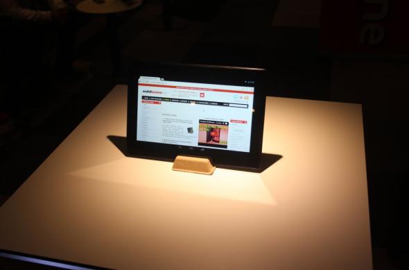 Vodafone Smart Tab III 10 by Lenovo În premieră mondială la București (video): vodafone_smart_tab_iii_10_8jpg.jpg