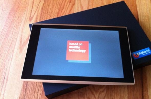InFocus New Tab F1, prima tabletă cu sistemul de operare Firefox OS Își face apariția Într-o serie de fotografii din cadrul unui unboxing: 25_1jp7coupy.jpg