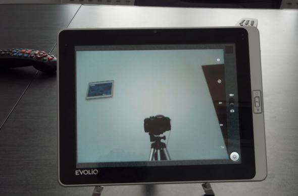 Preview Evolio Neura - tableta românească dual core și primele impresii despre ea! (Video): evolio_neura_8.jpg