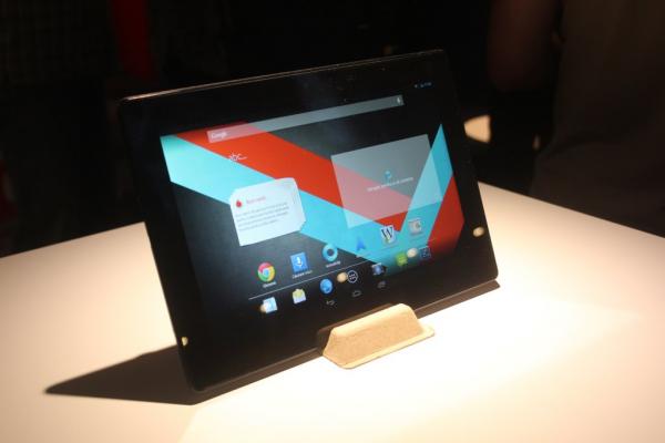 Vodafone Smart Tab III 10 by Lenovo În premieră mondială la București (video)