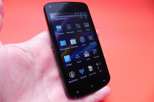 Allview A5 Quad review: dual SIM quad core accesibil cu o acustică excelentă (Video)
