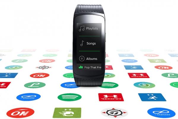 Samsung Gear Fit 2Pro este anunțat oficial; rulează Tizen și vine cu certificare 5 ATM pentru rezistență la apă