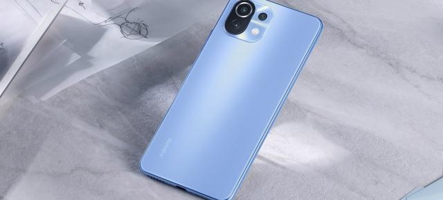 Preț și disponibilitate Xiaomi 11 Lite 5G NE în România