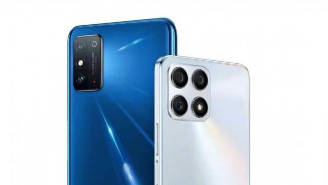 <b>Honor X30 Max 5G debutează oficial și vine cu display masiv, de 7.09 inch în diagonală; Sosește și Honor X30i 5G</b>Dacă noi avem Black Friday, China va organiza pe 11 noiembrie Single’s Day, o zi cu reduceri masive. Înainte de această campanie însă, Honor a lansat două noi smartphone-uri. Este vorba despre modelele X30i și X30 Max, ambele cu conectivitate 5G