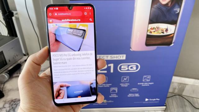 <b>vivo V21 5G: Display luminos, satisfăcător la playback şi nu numai</b>vivo V21 5G adoptă un ecran AMOLED, aşa cum ne-a obişnuit vivo pe telefoanele sale midrange şi high end. E vorba despre un ecran cu diagonală de 6.44 inch, prietenoasă cu utilizarea cu o singură mână. Are suport pentru rezoluţie FHD+, refresh rate