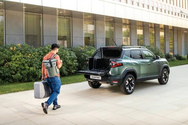 Dacia Duster Pick-up cu dublă cabină, lansat în România; Preț de la 25.983 euro și motorizare hibrid