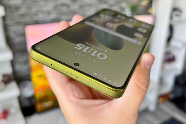 Motorola moto g86 Power - Design