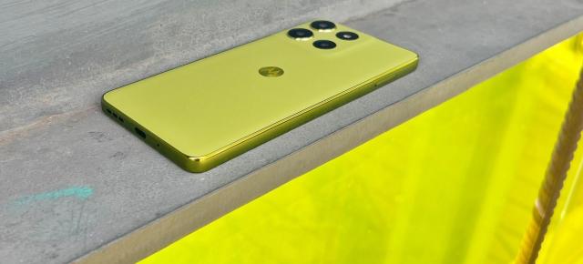 Motorola moto g86 Power: Hardware 1 la 1 cu G86, în afară de baterie, serios upgradată