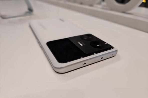 realme GT3 240W - Fotografii hands-on MWC 2023: realme-GT3_006.jpg