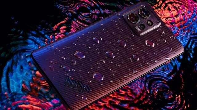 <b>Preț și disponibilitate Motorola ThinkPhone în România</b>Cel mai nou smartphone sosit pe piața din România este unul de nișă, unul adresat celor din sectorul business. Este vorba despre Motorola ThinkPhone, smartphone care vine în completarea unui laptop Lenovo ThinkPad