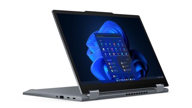 <b>MWC 2023: Lenovo își actualizează cele mai mobile laptop-uri enterprise - ThinkPad X13 Gen4 și X13 Yoga Gen4</b>Nu cred că greșesc atunci când spun că Lenovo a fost compania cu cele mai multe lansări din perioada MWC 2023, iar acest lucru este confirmat și de către articolele noastre care continuă să acopere produse anunțate la final de februarie