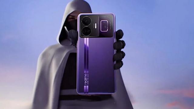 <b>realme GT Neo 5 SE se pregăteşte de lansare, un realme GT3 240W mai Lite? Ce specificaţii avem</b>După Realme GT 3 240W cel prezentat la MWC 2023, în Barcelona, care e o versiune derivată a lui GT Neo 5 240W, acum ne pregătim şi de o versiune Lite. Terminalul a fost cunoscut ca realme GT Neo 5 Lite în unele scăpări, dar acum aflăm că numele