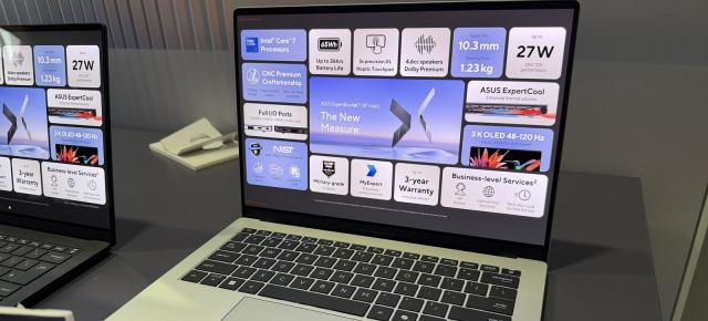 ASUS ExpertBook A7 a debutat: Laptop business cu talie de doar 1cm, ecran OLED 3K și autonomie de până la 26 de ore