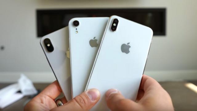 <b>Veniturile generate de iPhone-uri scad cu 15% în primul trimestru din 2019, iar Tim Cook ia o decizie neprevăzută</b>O veste pe care o aflam chiar la începutul noului an era și cea referitoare la faptul că trio-ul de iPhone-uri lansat în toamna lui 2018 nu s-au vândut pe măsura așteptărilor - fapt ce a condus la câteva miliarde de dolari 