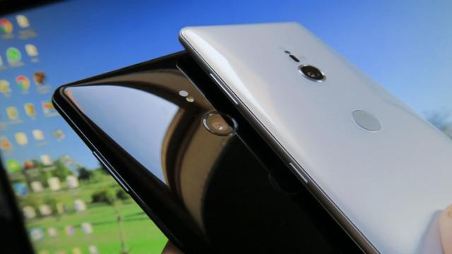 <b>Un ultim trimestru dezamăgitor pentru Sony Mobile; Vânzările de smartphone-uri scad cu 37%</b>Am văzut în ultimele zile cum multe companii gigant de pe piață și-au prezentat rezultatele financiare din ultimul trimestru, iar astăzi Sony le urmează exemplu. Deși mai toate departamentele japonezilor au fost pe plus