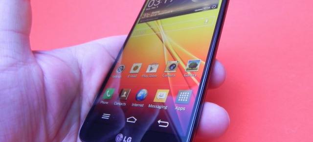 LG G2 review: unul dintre cele mai originale smartphone al anului, model de top 3 pe 2013! (Video)