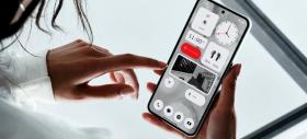 Nothing Phone (3) se află în dezvoltare, iar primele detalii au ajuns pe web! Ce ne rezervă noul smartphone cu luminițe?