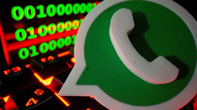 <b>Zi neagră pentru Meta: Facebook, WhatsApp și Instagram au picat simultan!</b>WhatsApp și Instagram au avut o zi proastă, și se pare că nu doar pentru câțiva dintre noi. Miercuri, platformele au lăsat mii de utilizatori întrebându-se ce se întâmplă, după ce au raportat că serviciile lor preferate de socializare au dat eroare. Potri