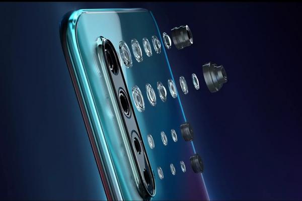 OPPO Reno 3 (5G) - Fotografii oficiale
