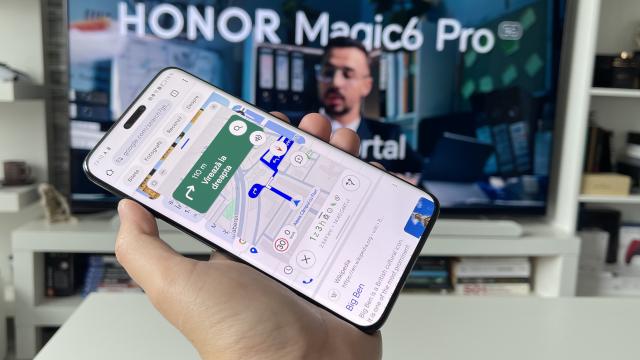 <b>Honor a adus AI-ul din cloud pe telefonul Magic6 Pro; Magic Portal explicat (Video)</b>HONOR Magic6 Pro a primit un eveniment special de debut în România la început de primăvară şi cu acea ocazie am aflat mai multe despre potenţialul său la nivel de AI. Pentru că la cameră ştiam deja că stă bine şi nu am mai văzut aşa 