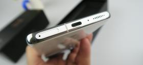 Xiaomi Mi 11 Ultra: Baterie serios pusă la încercare de Snapdragon 888, dar încărcată rapid