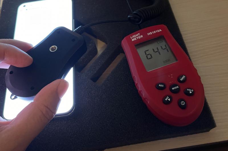 Luminozitate display Xiaomi Mi 11 Ultra și ecranul văzut la microscop: Xiaomi-Mi-11-Ultra_037_resize.jpg