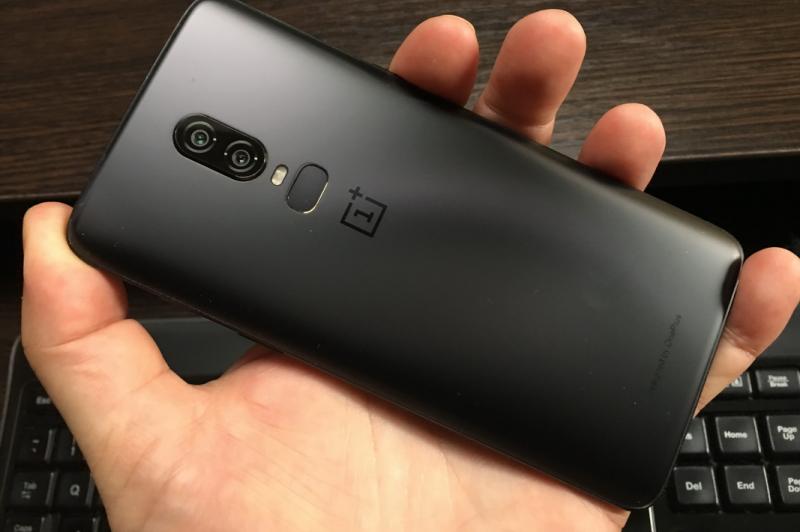 OnePlus 6 - Fotografii Hands-On: OnePlus-6-Unboxing_040.jpg