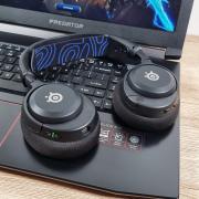 Am testat Steelseries Arctis Nova 5P: Căști wireless over-ear pentru gameri, ce aduc peste 100 de moduri de sunet + o aplicație intuitivă pentru control facil