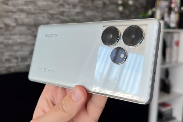 Realme GT 6 review detaliat în limba română (Evaluare Mobilissimo)