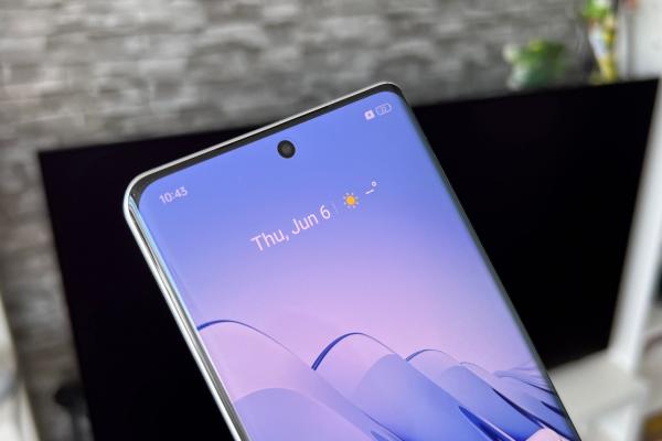 realme GT 6 - Fotografii Hands-On