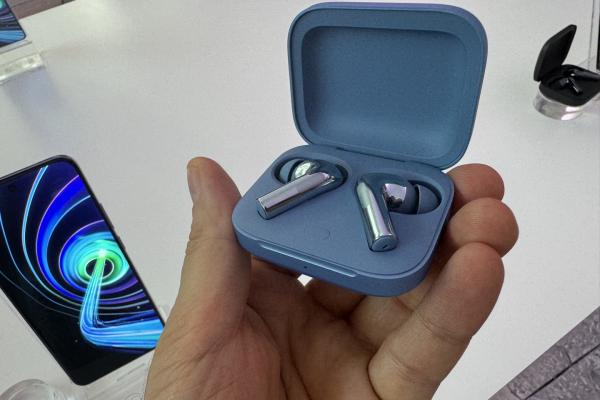 Hands-on cu OPPO Enco X3i; Căști wireless cu anulare activă a zgomotului și autonomie de 44 de ore