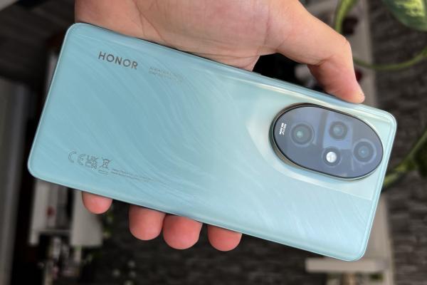 HONOR 200 Pro: Design mediteranean, fashion, sticlă curbată din belşug