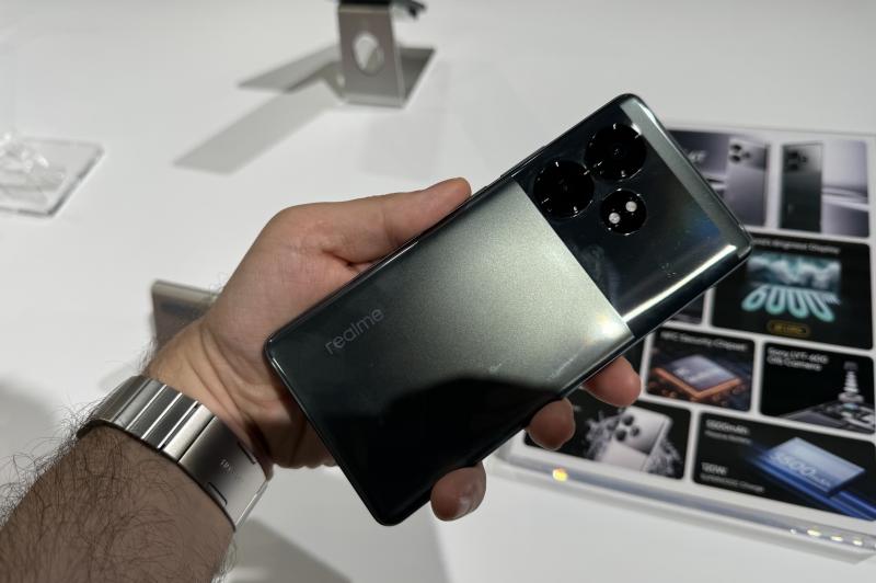 realme GT 6T, fotografii hands-on: realme-GT-6T_026.jpg