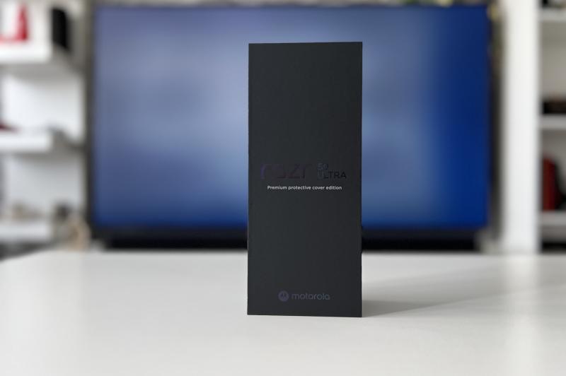 Motorola RAZR 50 Ultra Unboxing: Motorola-RAZR-50-Ultra_203.jpg