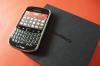 BlackBerry-Bold-Touch-9930-Unboxing_005.jpg