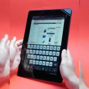 Review ASUS Transformer Pad 300 - tableta quad core cu OS fluid, baterie impresionantă, porturi variate (Video)