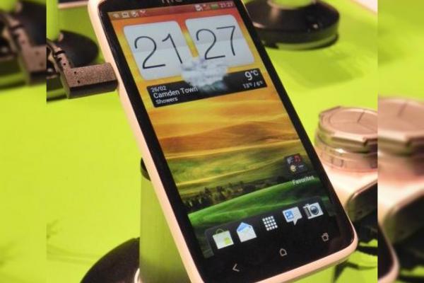 MWC 2012: HTC One X video preview Mobilissimo - primul quad core de la HTC! (Video)