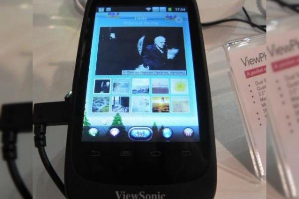 MWC 2012: ViewSonic ViewPhone 3 hands on - telefon entry level dual SIM cu dotări modeste (Video)