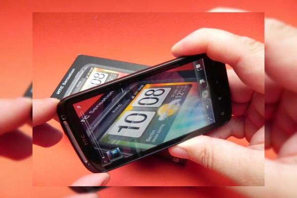 HTC Sensation primește un upgrade serios de cameră odată cu sosirea lui Android 4.0