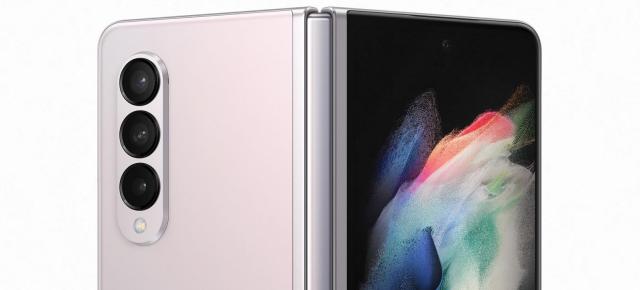 Samsung Galaxy Z Fold 3 are dezvăluite specificațiile finale; Va avea cameră selfie de 4 mpx integrată sub display-ul principal