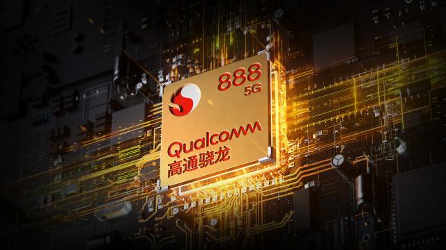 <b>AnTuTu prezintă top 10 cele mai puternice smartphone-uri Android din iulie 2021, un clasament dominat în totalitate de Snapdragon 888</b>O nouă lună a trecut și asta înseamnă că avem și un top AnTuTu proaspăt, clasamentul high-end din luna iulie 2021 fiind caracterizat în totalitate de smartphone-uri echipate cu procesor Snapdragon 888. Ne aflăm în pragul